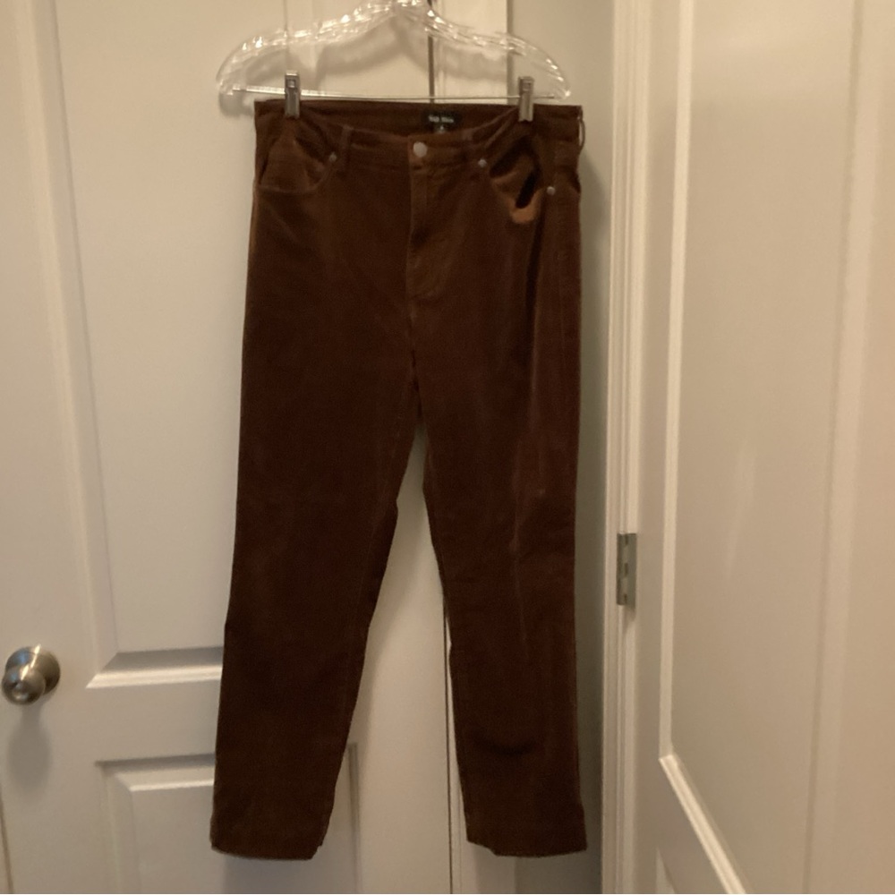 Well Worn Women's Straight Leg Pants in Deep Brown